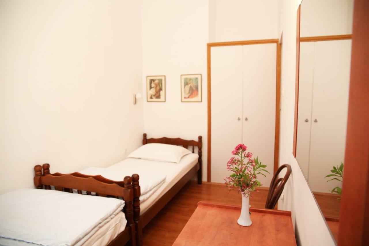 Apartments Fjaka Sveti Filip i Jakov Zewnętrze zdjęcie