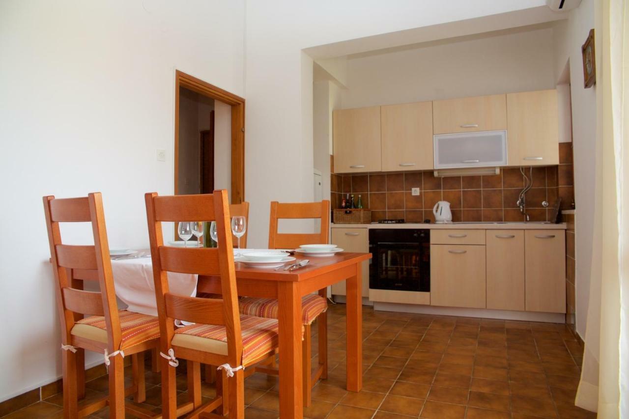 Apartments Fjaka Sveti Filip i Jakov Zewnętrze zdjęcie