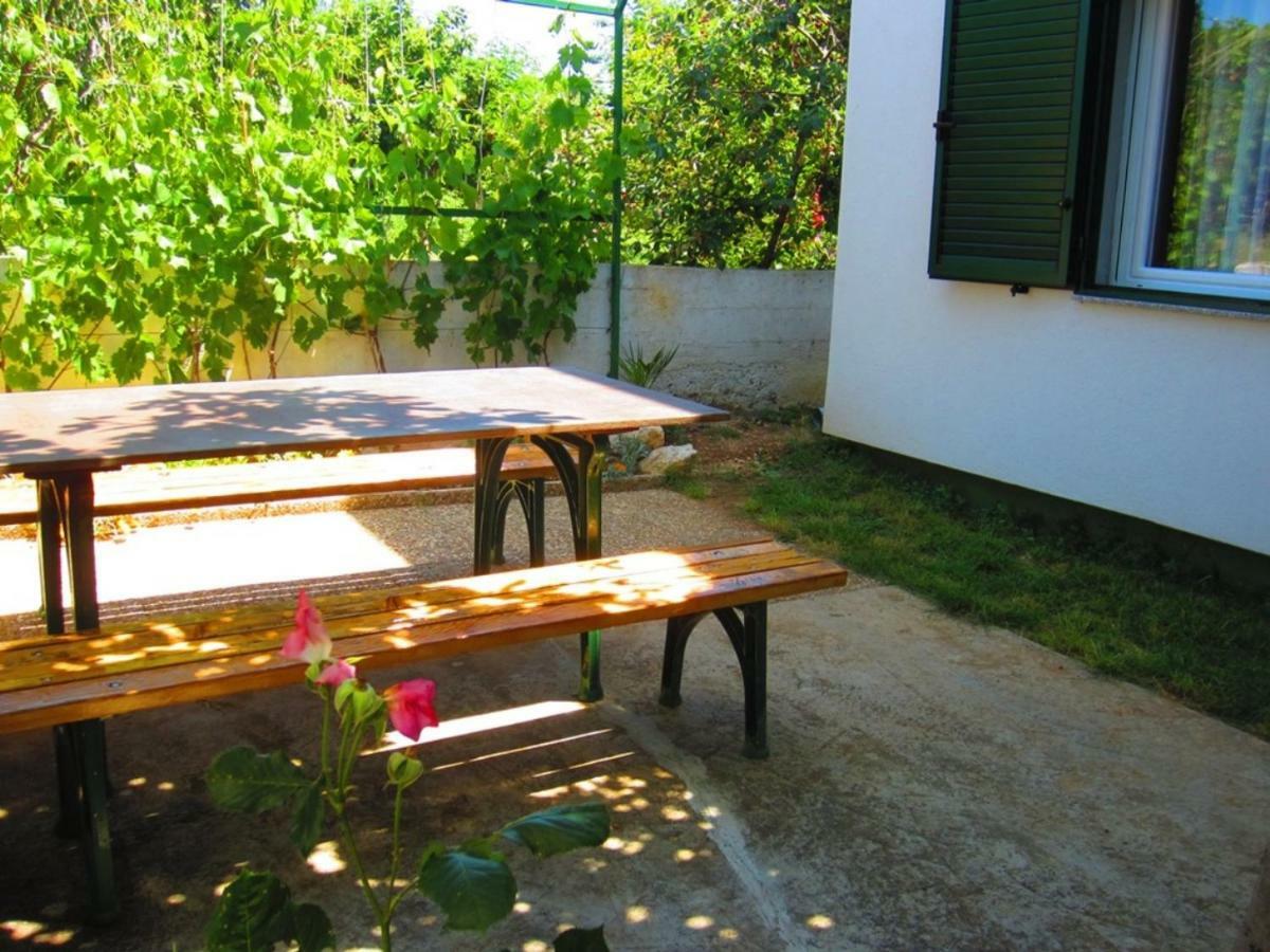 Apartments Fjaka Sveti Filip i Jakov Zewnętrze zdjęcie