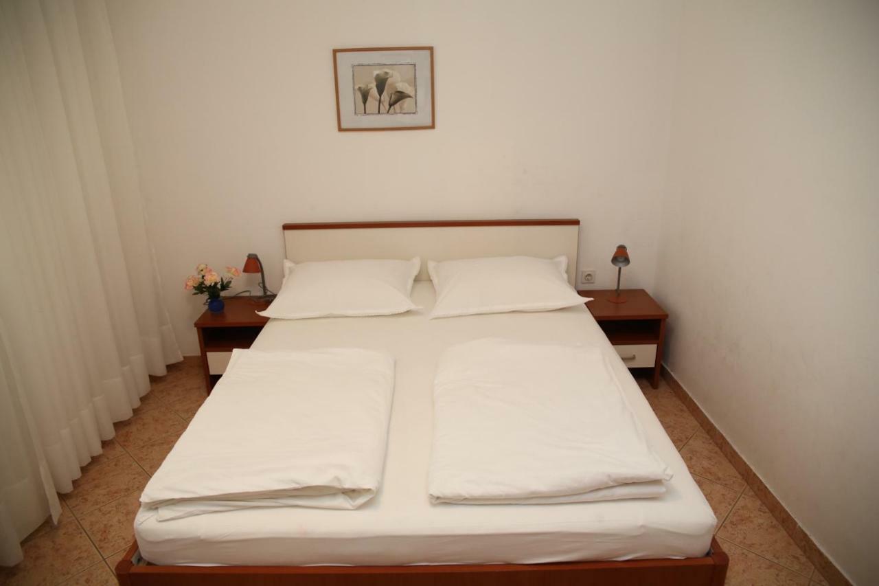 Apartments Fjaka Sveti Filip i Jakov Zewnętrze zdjęcie
