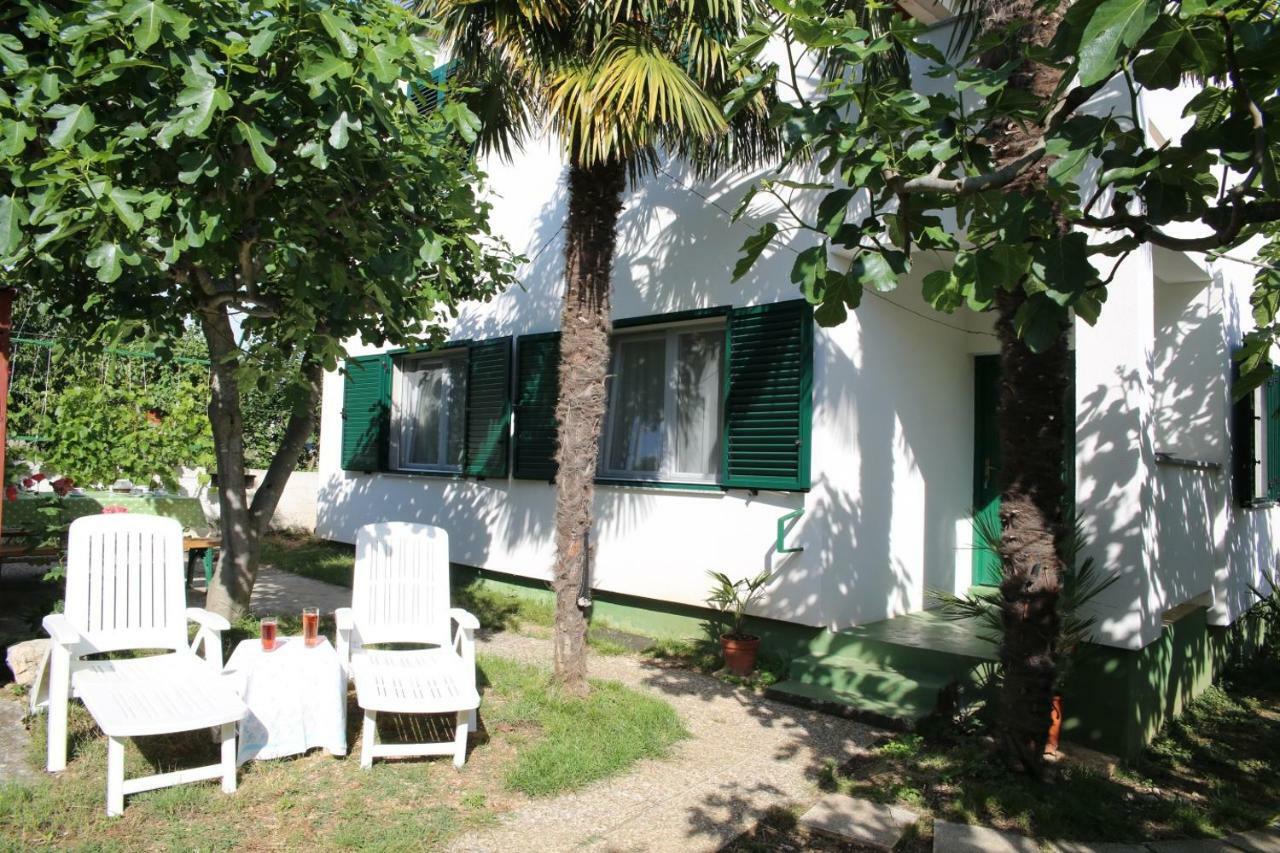 Apartments Fjaka Sveti Filip i Jakov Zewnętrze zdjęcie